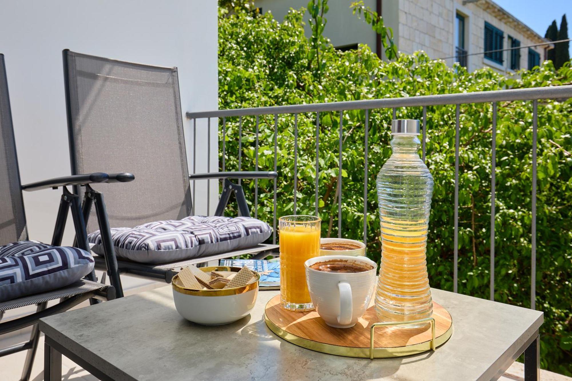 Apartament Golden Rose - Walking Distance 1 Km From Old Town Dubrownik Zewnętrze zdjęcie