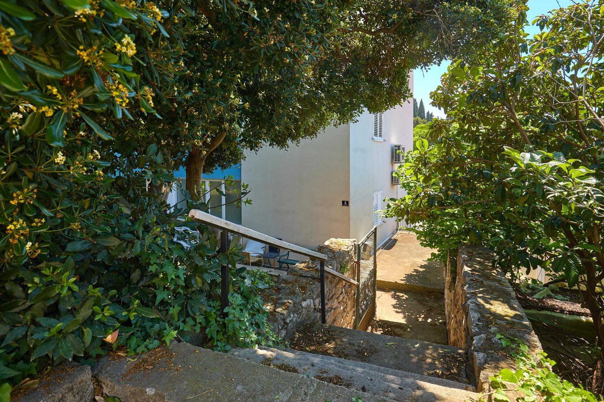 Apartament Golden Rose - Walking Distance 1 Km From Old Town Dubrownik Zewnętrze zdjęcie